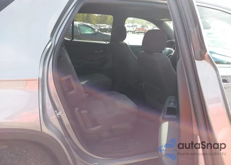 2023 Chevrolet Traverse Fwd Lt Cloth z USA, uszkodzony, nr VIN 1GNERGKW0PJ104926